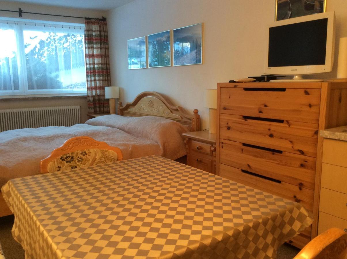 Double Room With A Kitchenette And Private Bathroom In A Beautiful Surrounding Sautens Exterior foto
